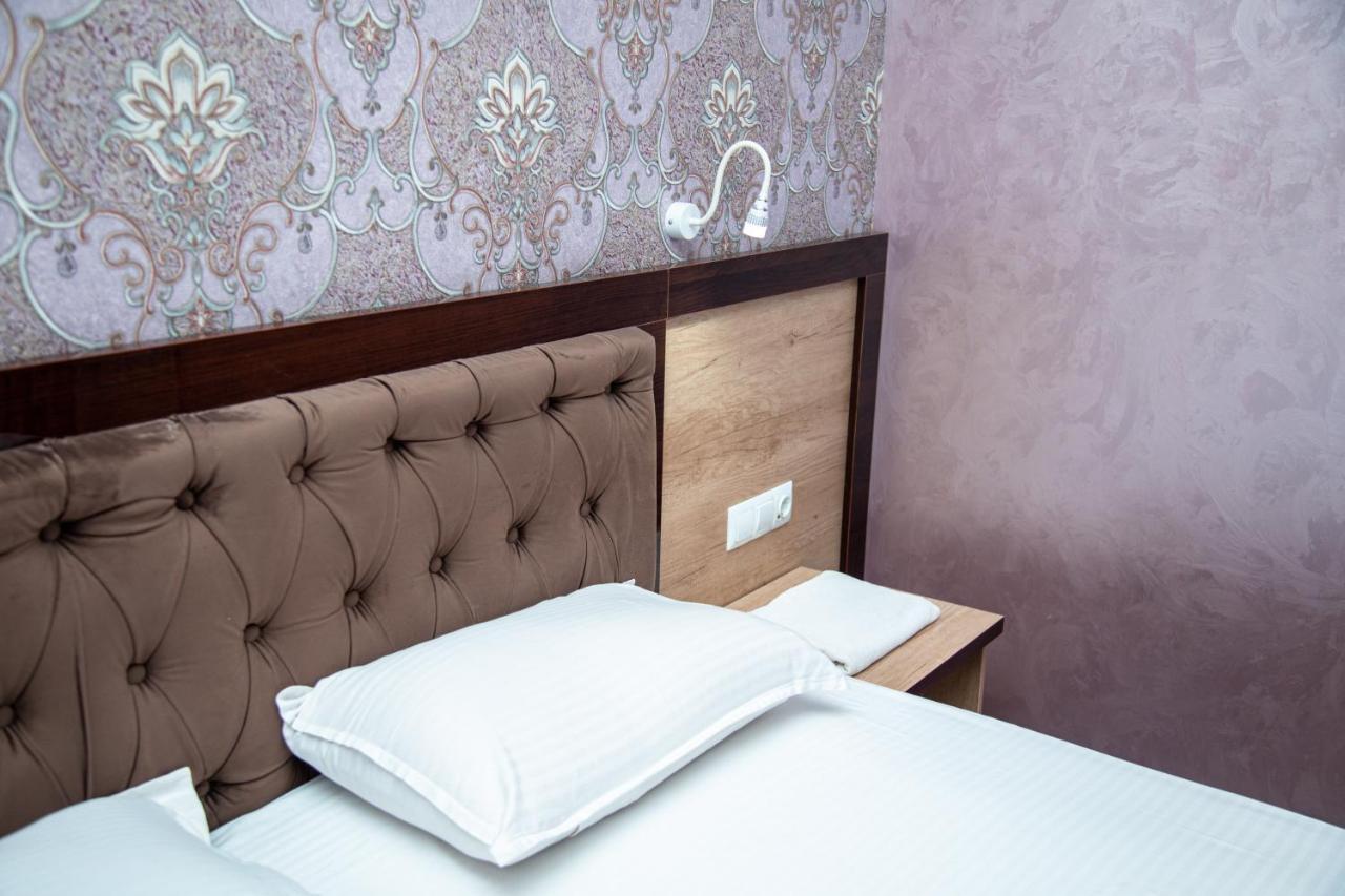 Armon Apart Hotel Хужанд Екстериор снимка