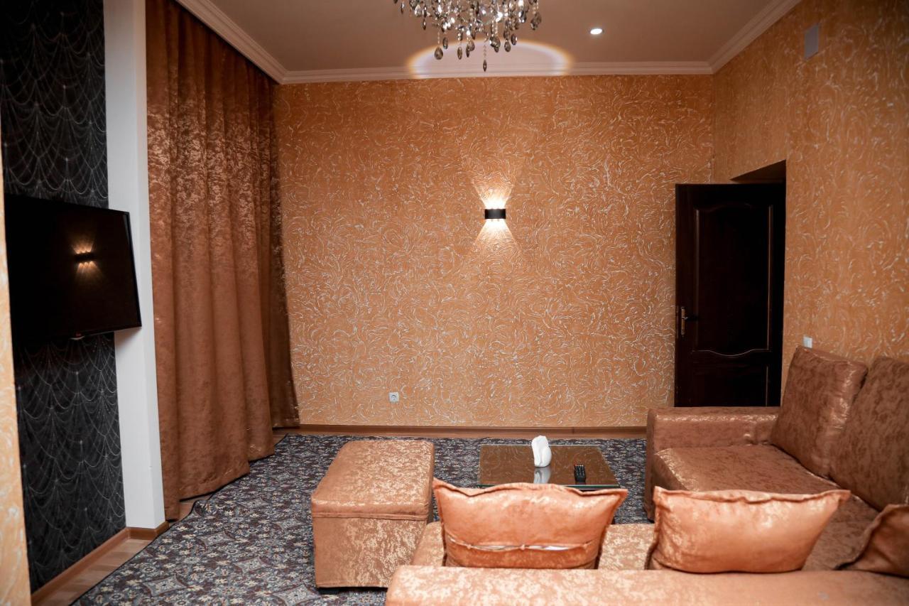 Armon Apart Hotel Хужанд Екстериор снимка