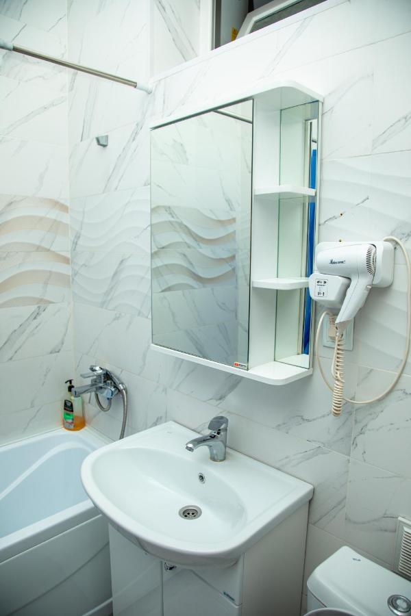 Armon Apart Hotel Хужанд Екстериор снимка