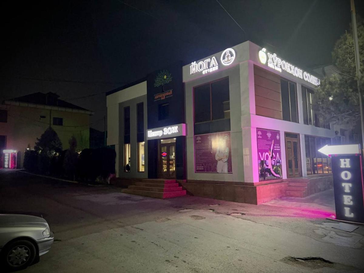 Armon Apart Hotel Хужанд Екстериор снимка
