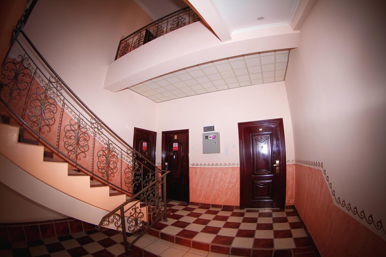 Armon Apart Hotel Хужанд Екстериор снимка